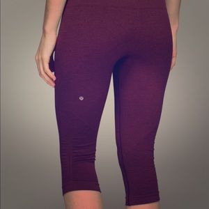 Lululemon In the Flow Cropped Leggings Sz 6